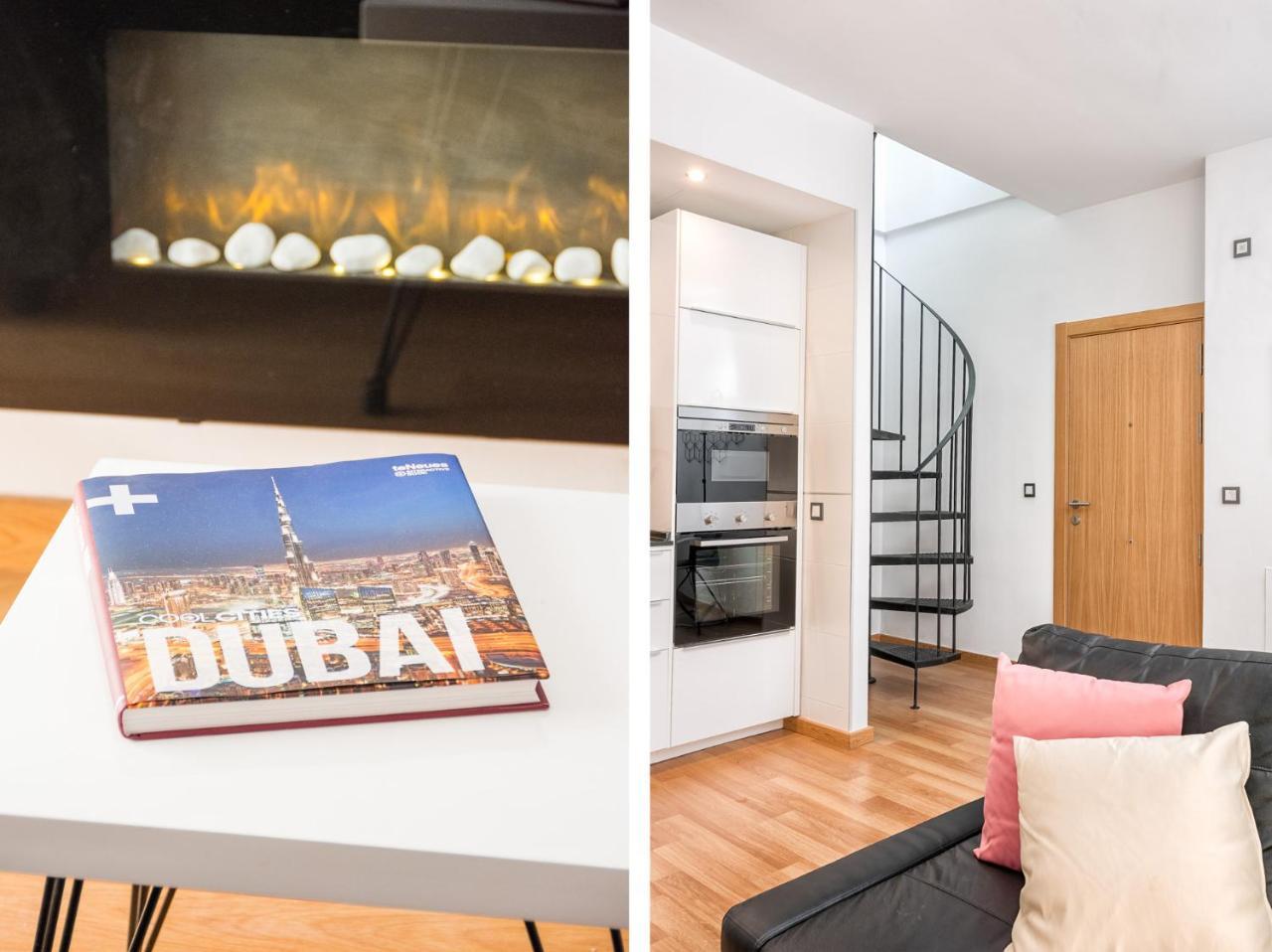 Atico Con Terraza Ac 1Hab En El Centro Y Piscina Comunitaria Apartment Malaga Bagian luar foto