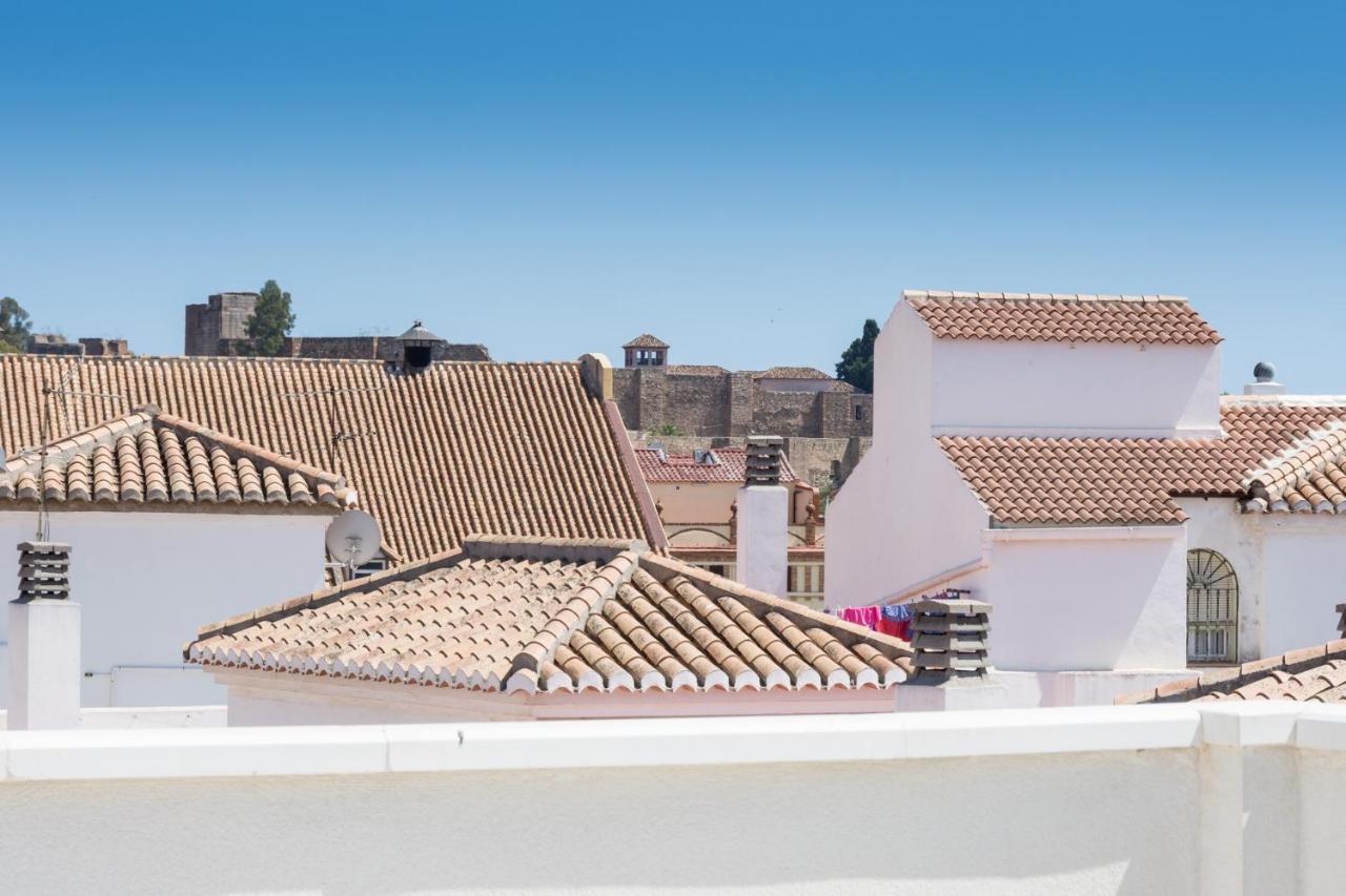 Atico Con Terraza Ac 1Hab En El Centro Y Piscina Comunitaria Apartment Malaga Bagian luar foto